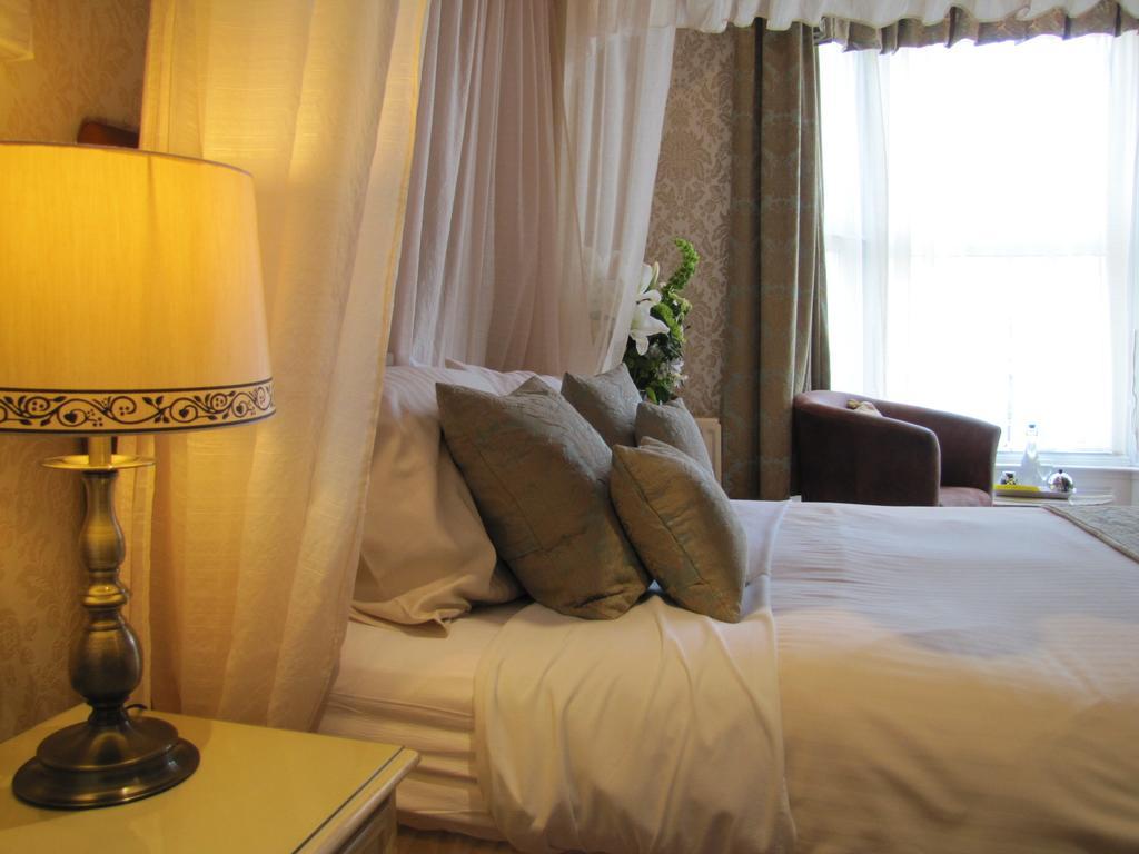 House Guest house