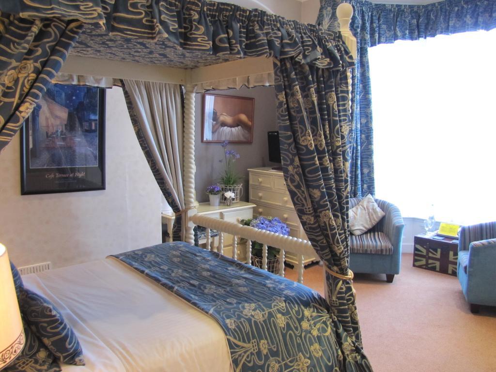 House Guest house