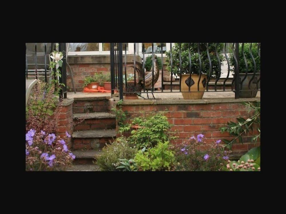 House Guest house